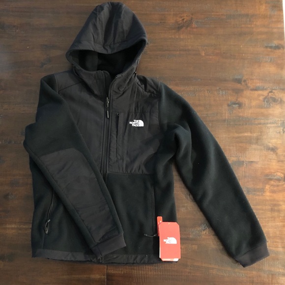 Women’s North Face Denali 2 Black Hoodie Jacket